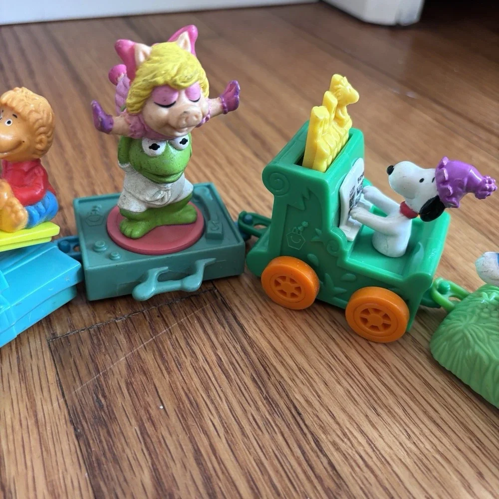 McDonalds Happy Meal 1994 Happy Birthday‎ COMPLETE SET